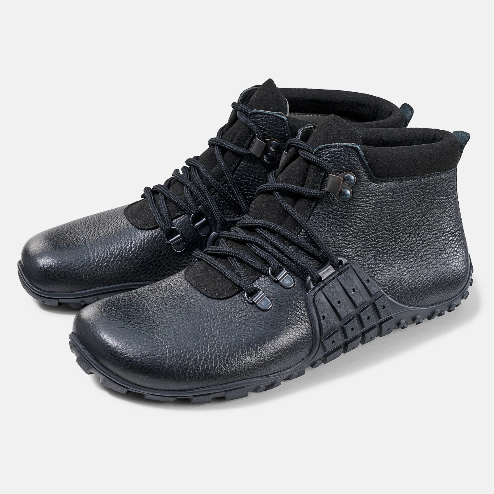 Ботинки BÄR Mountain Barefoot — чёрный